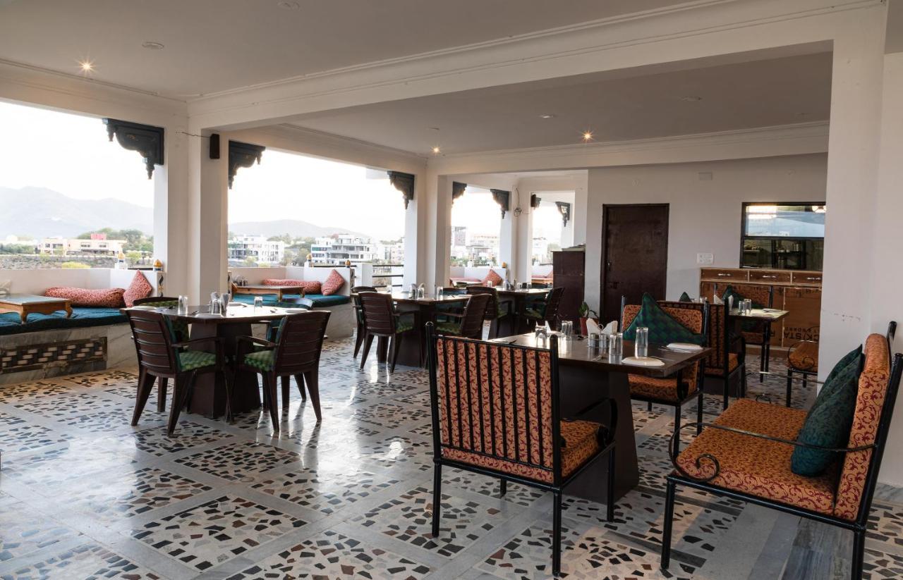 Hotel Sargam Sadan Udaipur Eksteriør billede
