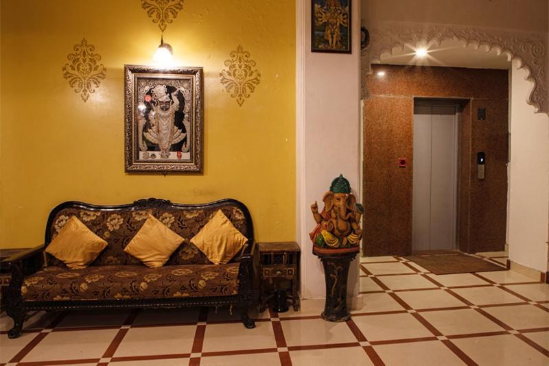 Hotel Sargam Sadan Udaipur Eksteriør billede
