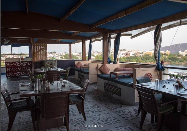 Hotel Sargam Sadan Udaipur Eksteriør billede